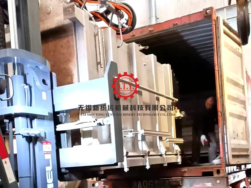 The first shipment after Spring Festival: normal temperature hank yarn dyeing machine with two different type
