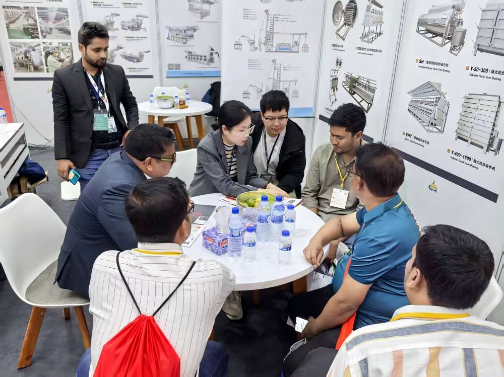 Group discussion with visitors at DTG Bangladesh 2025