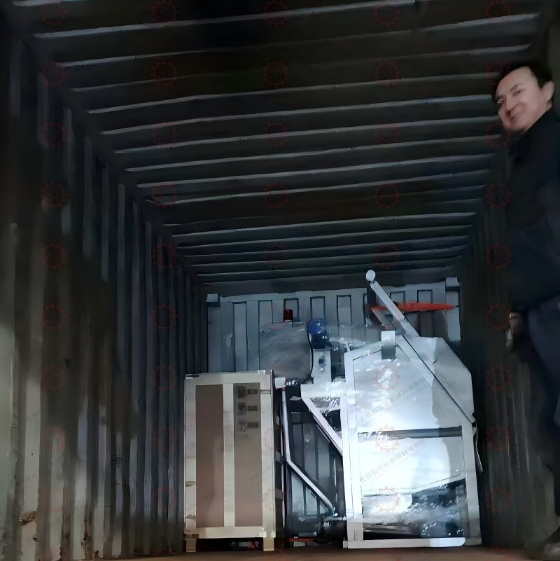 SH series normal temperature hank dyeing machine loaded inside container for export shipment