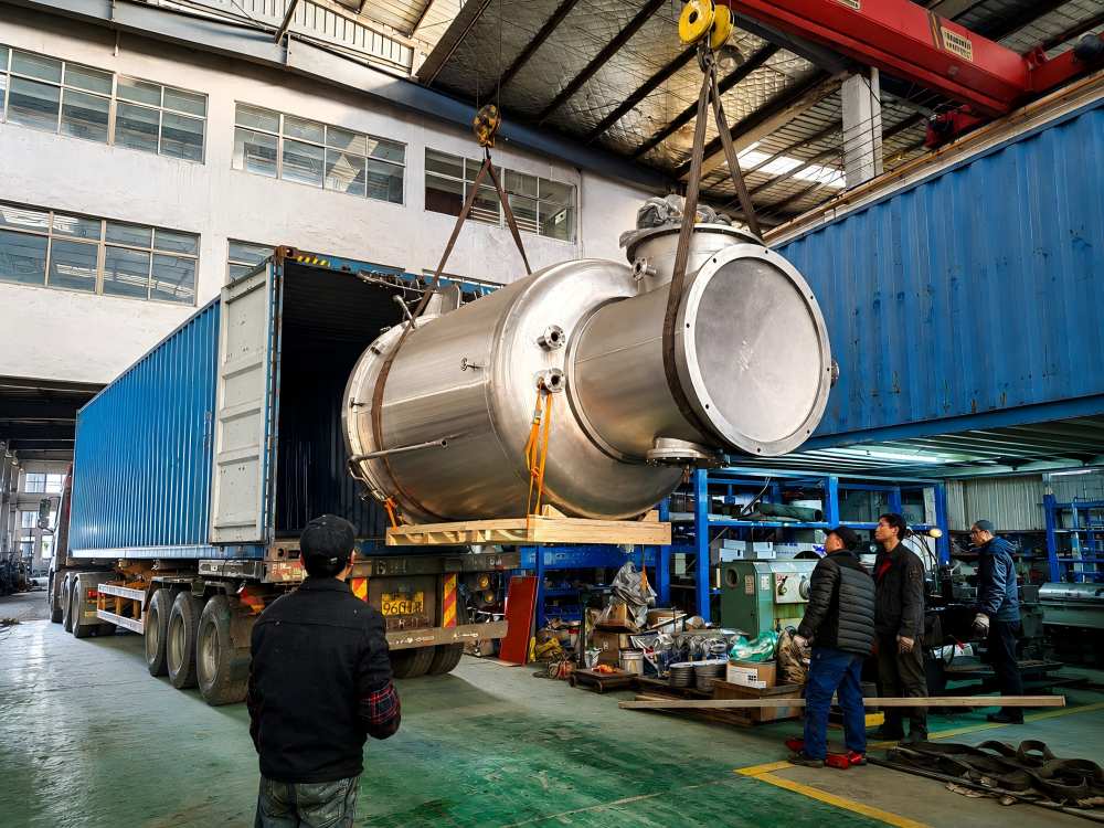 package yarn dyeing machine loaded for export shipment